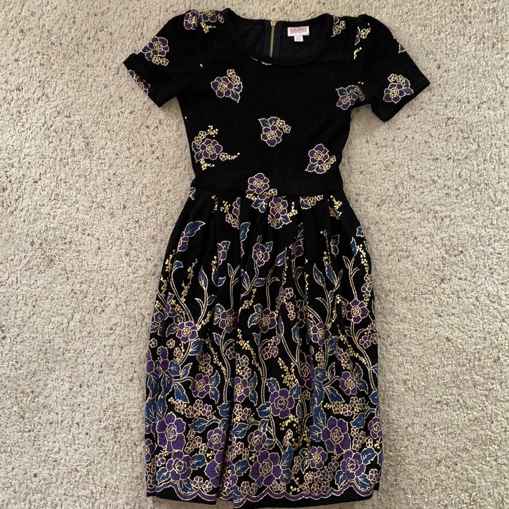 Elegant Floral Amelia Lularoe